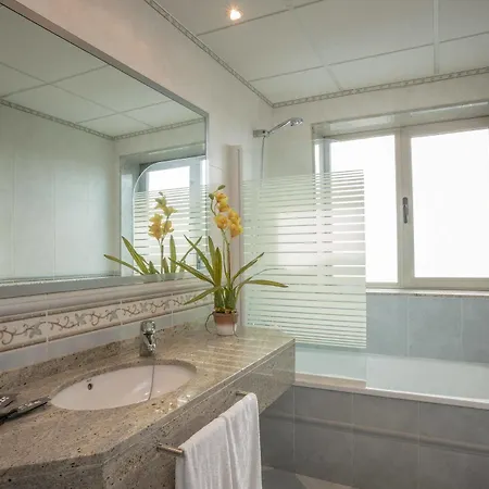 Rull Hotel 3*