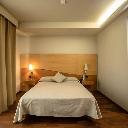 Rull Hotel 3*